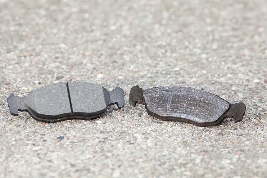 car-brake-pads-comparison.jpg